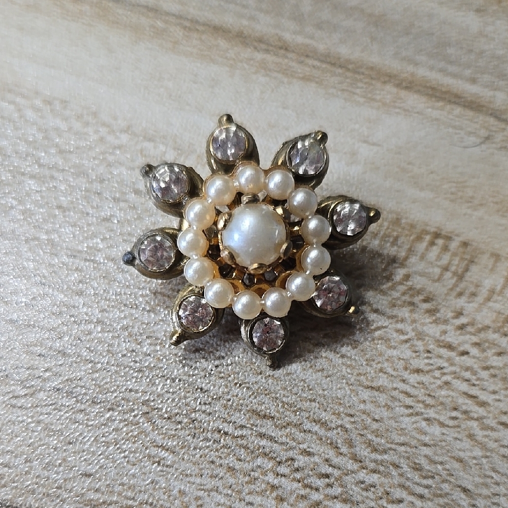 Vintage Bronze Rhinestone and Pearl Floral-flower Brooch Pin Victorian
